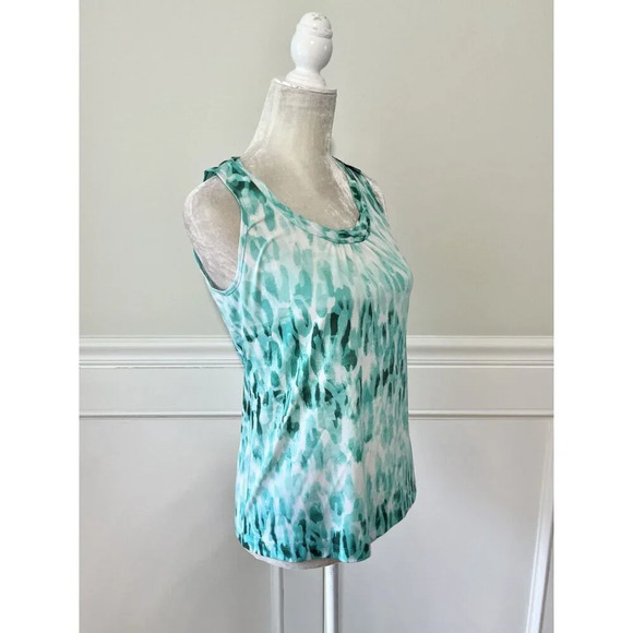Chico's NWT Urban Tank Green Hidden Cheetah 0 - Picture 2 of 4